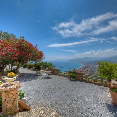 Villa Sole Borgio Verezzi Dış mekan fotoğraf